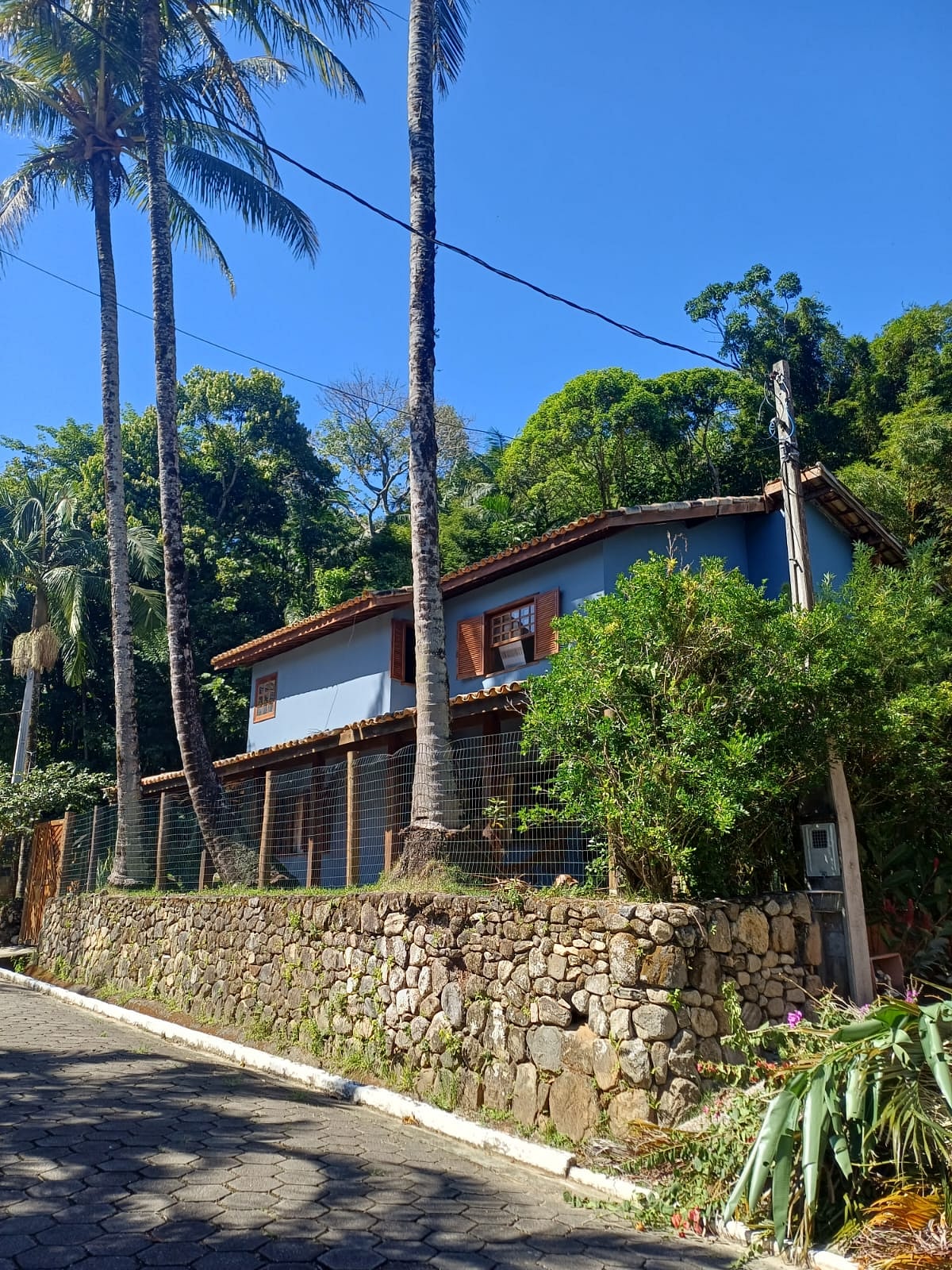 Casarão colonial, 550m da praia, 4dorms (1 suite),  Varanda c/Churrasqueira