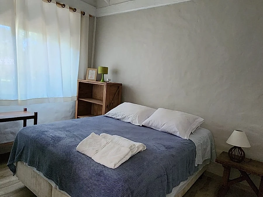 Charmosa, Varanda em L, 4 Dorms (2 Suites), Ar condic., Piscina, Churrasq.,  450m da praia, Habite-se - foto 9