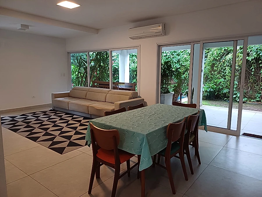 Sobrado 4 Sts, Piscina, Varanda, Churrasq., 550m da praia - foto 5