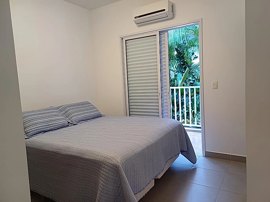 Sobrado 4 Sts, Piscina, Varanda, Churrasq., 550m da praia - foto 13