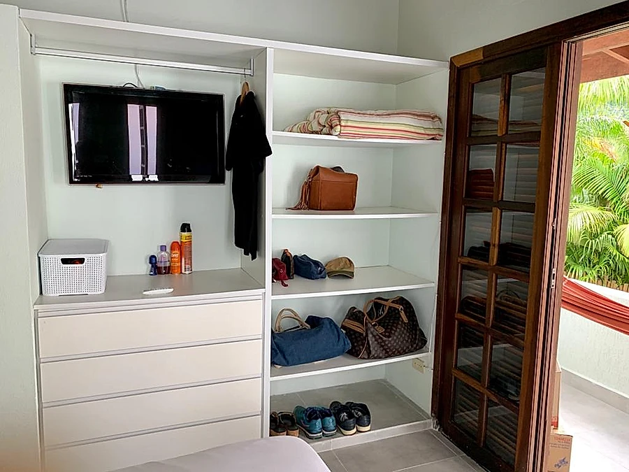 Linda c/Piscina, Ar cond. 4 Suites, Churrasq., Forno a Lenha, até 10 pess. - foto 9