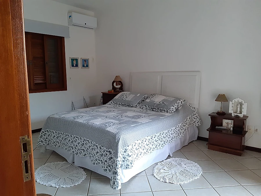 Linda, Decoração de Praia, 5 Dorms (4 Suites) Ar condic., 8 Adults +2 crianças - SPA, Churrasq.,  Reveillon 7d - foto 13