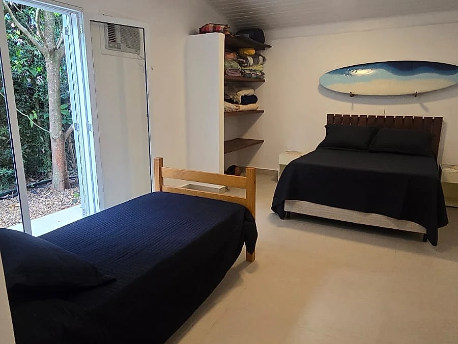 Terrea c/Piscina, Churrasq,  3 Suites  c/Ar Condic -WiFI - foto 4