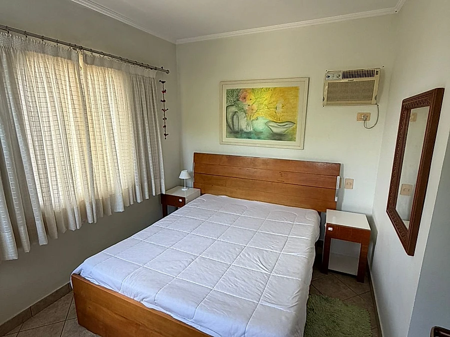 Sobrado 4 suites p/10p, Varanda churrasqueira e forno a lenha, a 700m da praia - foto 8