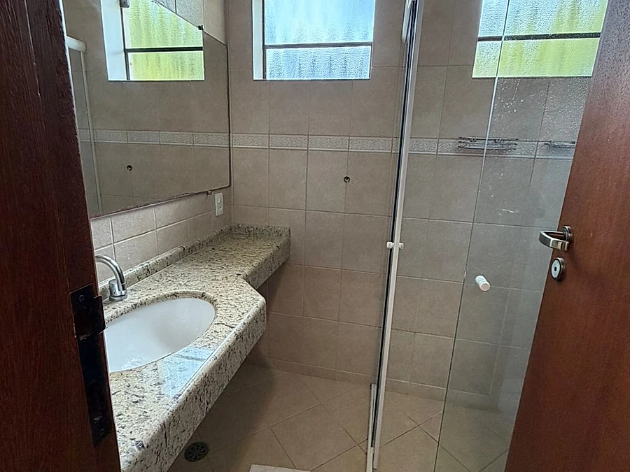 Sobrado 4 suites p/10p, Varanda churrasqueira e forno a lenha, a 700m da praia - foto 12